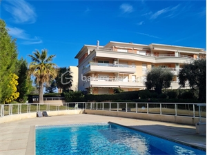 t3 à la vente -   06220  GOLFE JUAN, surface 72 m2 vente t3 - UBI438024341